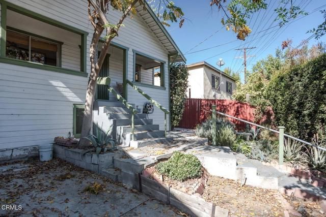 2033 Echo Park Avenue, Los Angeles, CA 90026