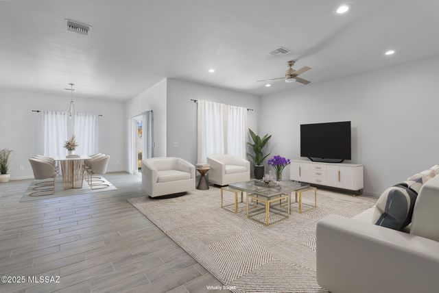 1843 Gardenias Court, Rio Rico, AZ 85648