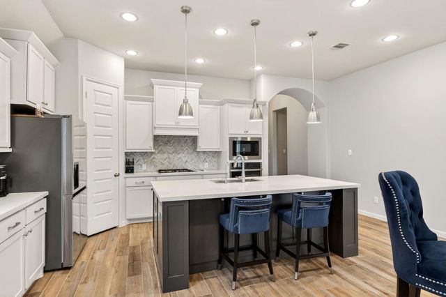 29619 Sterling Knoll Drive, Fulshear, TX 77441