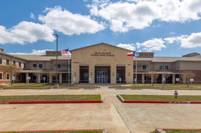 29619 Sterling Knoll Drive, Fulshear, TX 77441