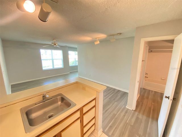 5701 GATLIN AVENUE 116, Orlando, FL 32822