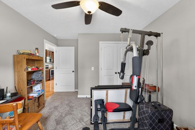 374 Douglas Ln, Lafayette, TN 37083