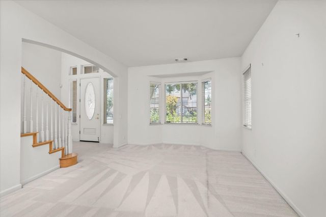 4025 Beyer Park Dr, Modesto, CA 95357
