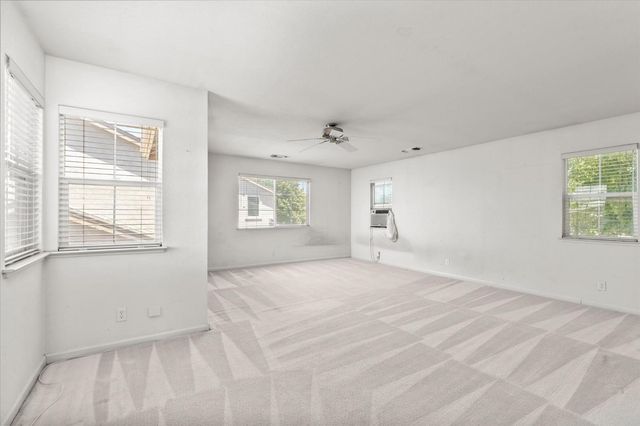 4025 Beyer Park Dr, Modesto, CA 95357
