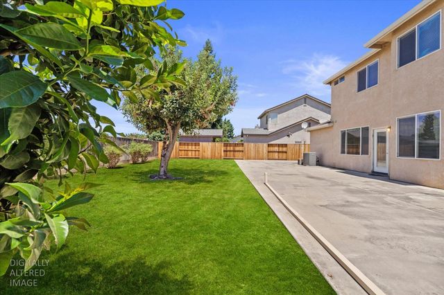 4025 Beyer Park Dr, Modesto, CA 95357