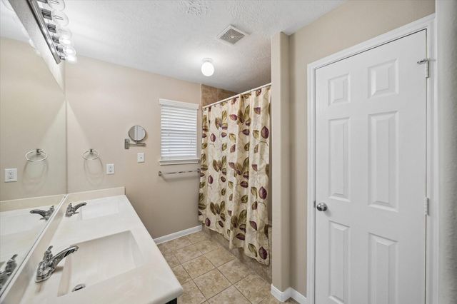 8433 Sunset Loch Drive, Spring, TX 77379