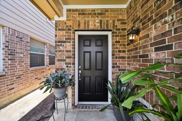 8433 Sunset Loch Drive, Spring, TX 77379