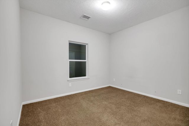 77 County Road 5102c, Cleveland, TX 77327