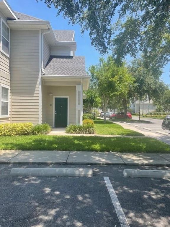 417 SOUTHERN PECAN CIRCLE 201, Winter Garden, FL 34787
