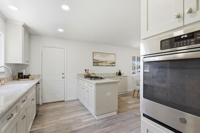 8312 Kelton Drive, Gilroy, CA 95020