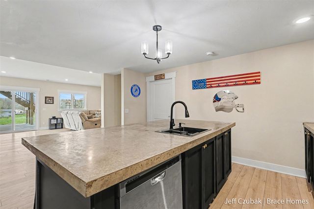 703 140th Avenue, Wayland, MI 49348