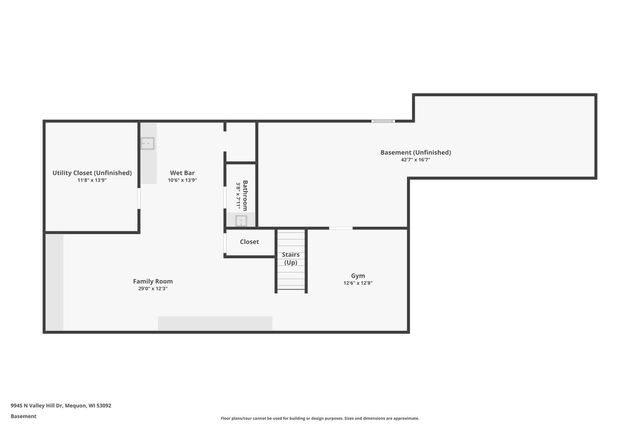 9945 N Valley Hill DRIVE, Mequon, WI 53092