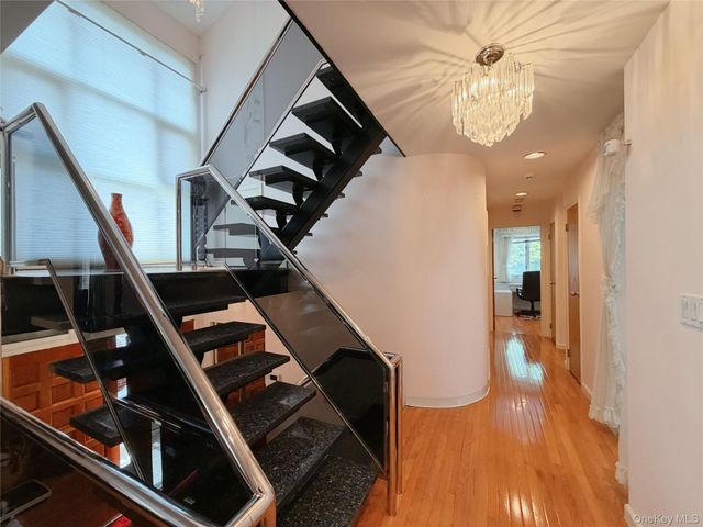 71-30 165th Street, Fresh Meadows, NY 11365
