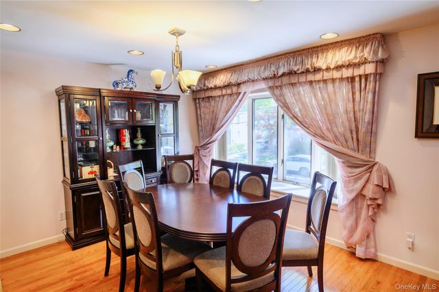 7130 165th Street, Fresh Meadows, NY 11365