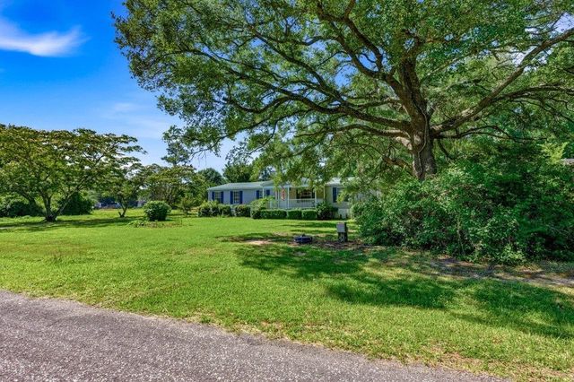 1715 Mineral Springs Rd., Conway, SC 29527