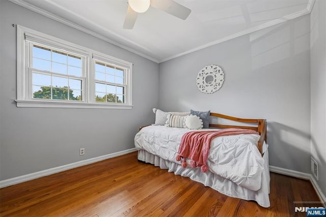 2 Hillview Place, Ramsey, NJ 07446