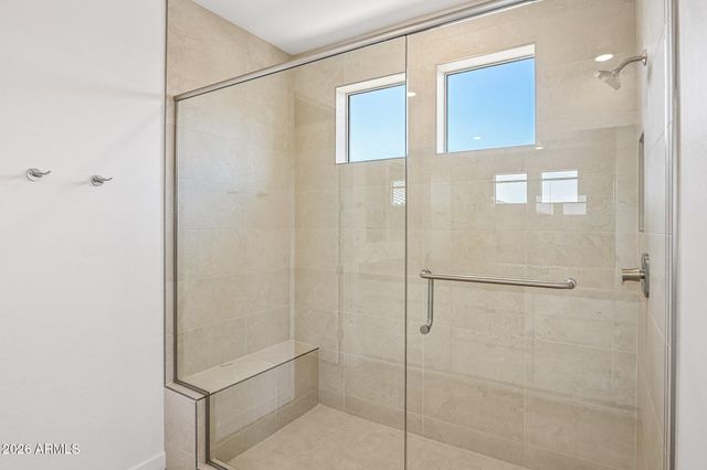 7950 W LOMA Lane, Peoria, AZ 85345
