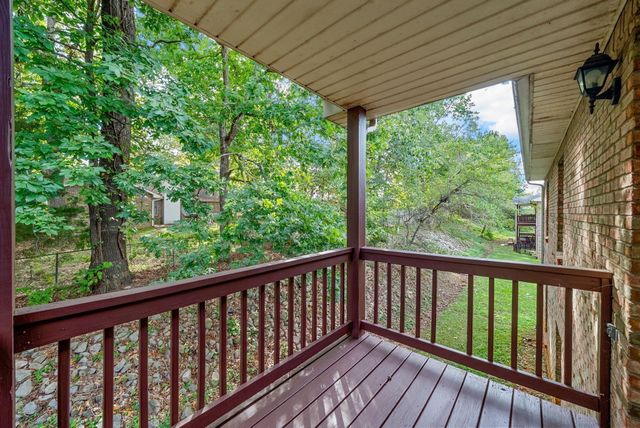 1237 Parkway Pl Apt H, Clarksville, TN 37042