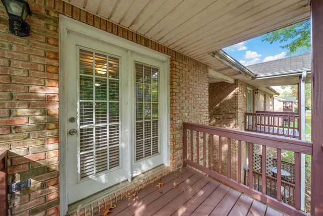 1237 Parkway Pl Apt H, Clarksville, TN 37042