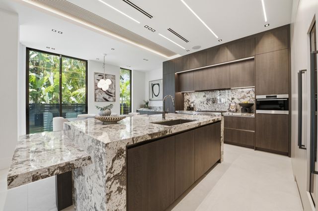 3209 NE 26TH Street, Fort Lauderdale, FL 33305