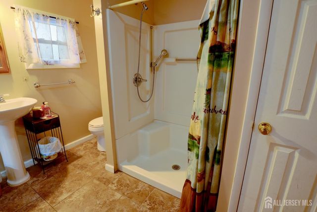 228 Curtin Avenue, Burlington County, NJ 08015