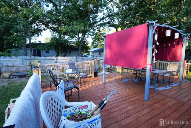228 Curtin Avenue, Burlington County, NJ 08015