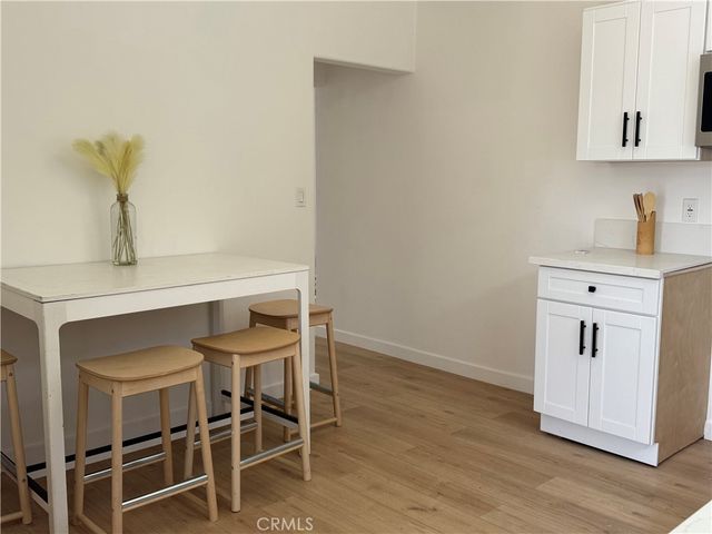 9151 La Salle, Los Angeles, CA 90047
