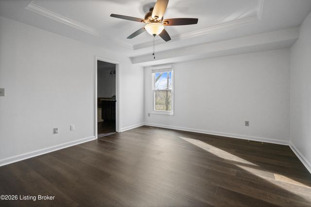 2709 Antone Pkwy, Louisville, KY 40220