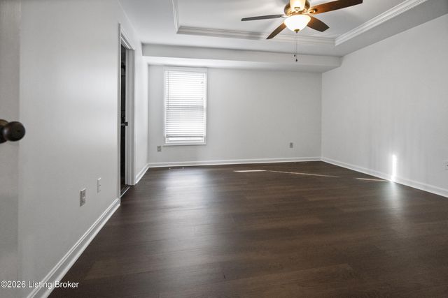 2709 Antone Pkwy, Louisville, KY 40220
