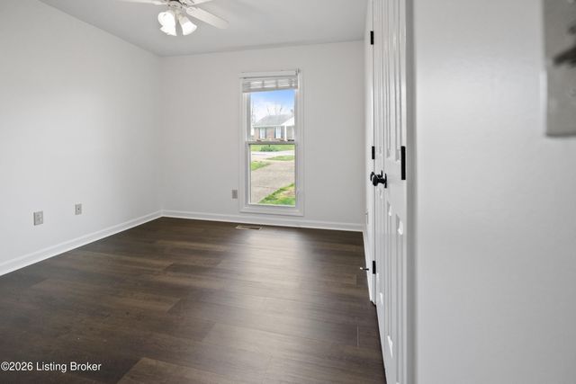2709 Antone Pkwy, Louisville, KY 40220