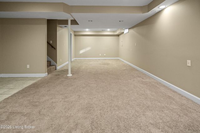 2709 Antone Pkwy, Louisville, KY 40220
