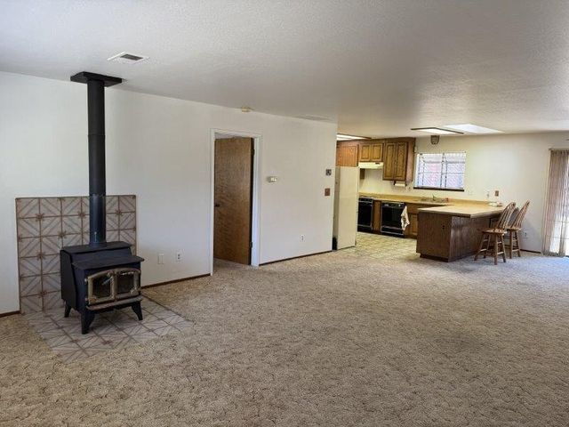 6443 Tustin Road, Salinas, CA 93907