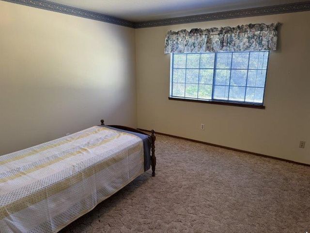 6443 Tustin Road, Salinas, CA 93907