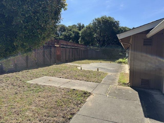 6443 Tustin Road, Salinas, CA 93907