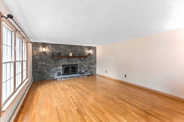 1 Wing Avenue Extension, Freetown, MA 02702