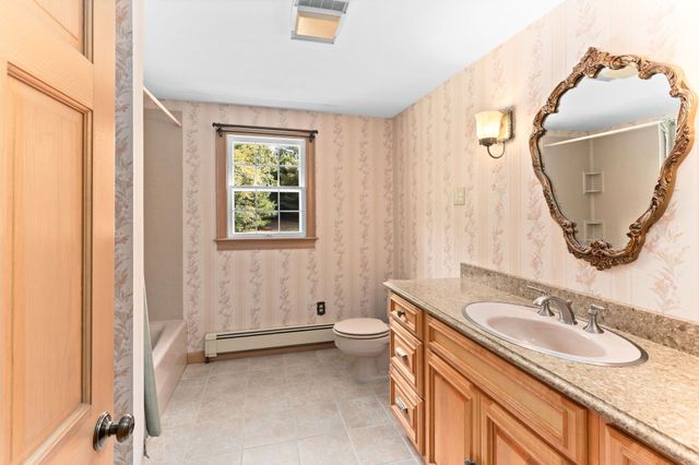 1 Wing Avenue Extension, Freetown, MA 02702