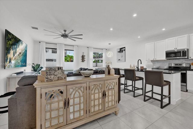 23400 SW 108th Avenue, Homestead, FL 33032