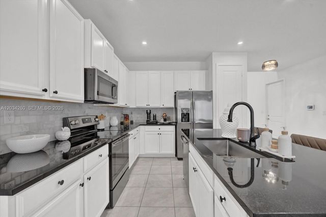 23400 SW 108th Avenue, Homestead, FL 33032