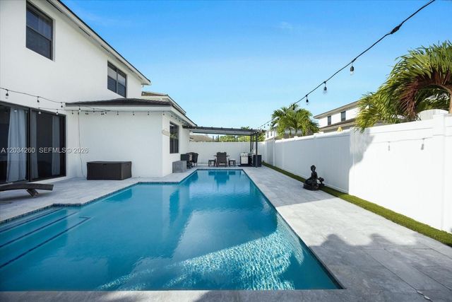 23400 SW 108th Avenue, Homestead, FL 33032