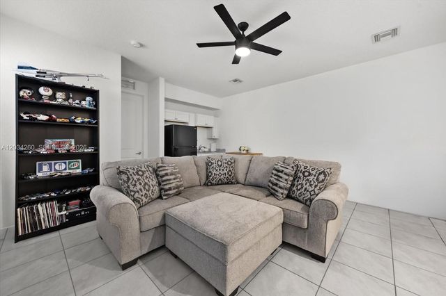 23400 SW 108th Avenue, Homestead, FL 33032