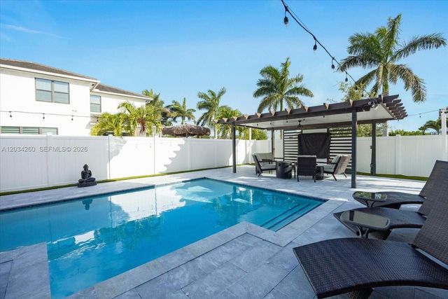 23400 SW 108th Avenue, Homestead, FL 33032