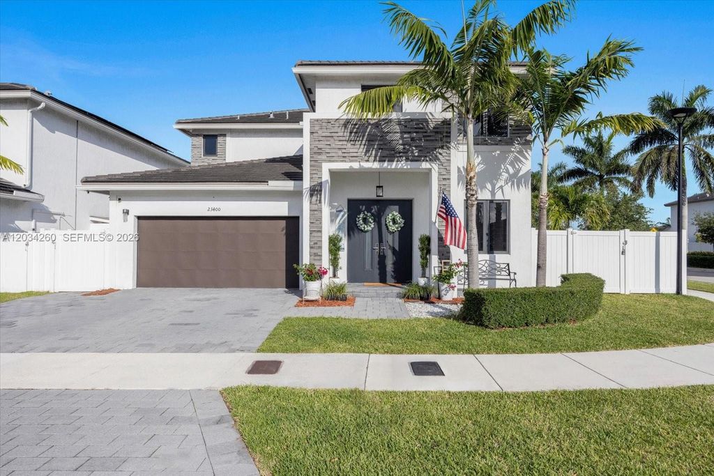 23400 SW 108th Avenue, Homestead, FL 33032