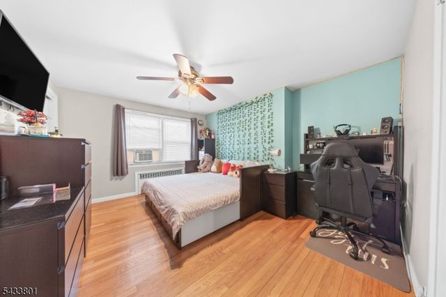 23 Homcy Pl, Clifton City, NJ 07011