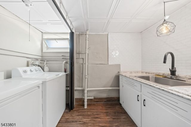 23 Homcy Pl, Clifton City, NJ 07011