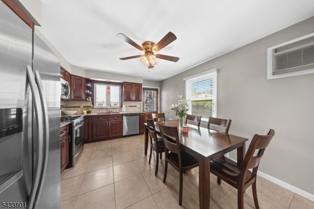 23 Homcy Pl, Clifton City, NJ 07011
