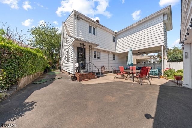 23 Homcy Pl, Clifton City, NJ 07011