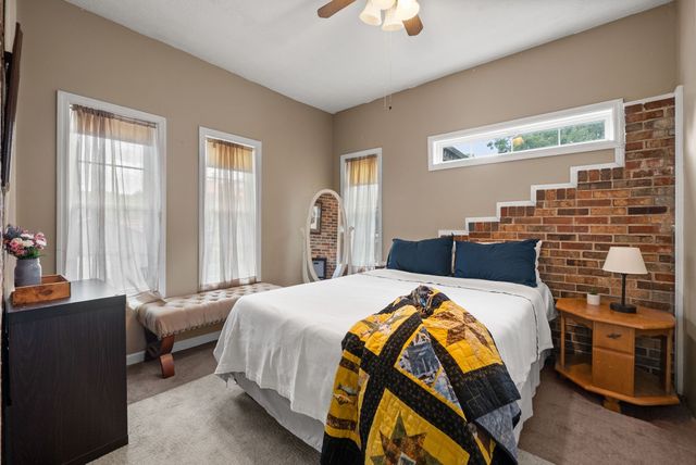 119 Jupiter Dr, Ashland City, TN 37015