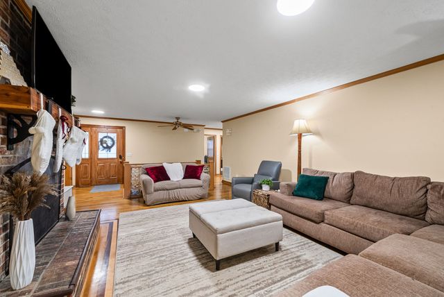 119 Jupiter Dr, Ashland City, TN 37015