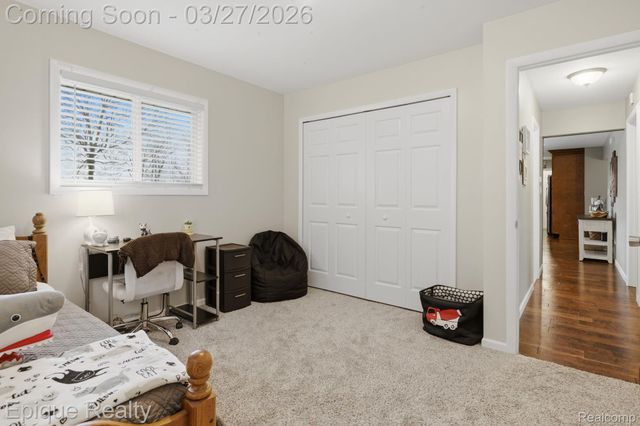 8102 Dungarvin Drive, Grand Blanc Charter Township, MI 48439