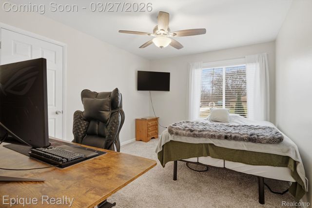 8102 Dungarvin Drive, Grand Blanc Charter Township, MI 48439